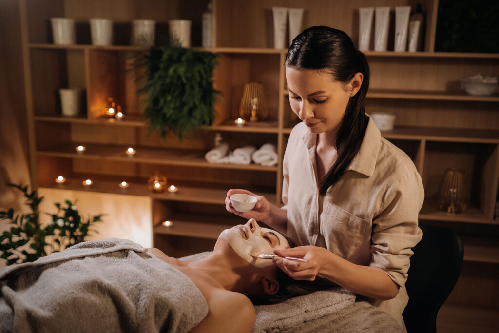 A COSMETOLOGIST MAKES A MASK FOR A WOMAN 39 S FAC 2026 01 09 08 00 28 UTC - ANISSA BODY HACKING