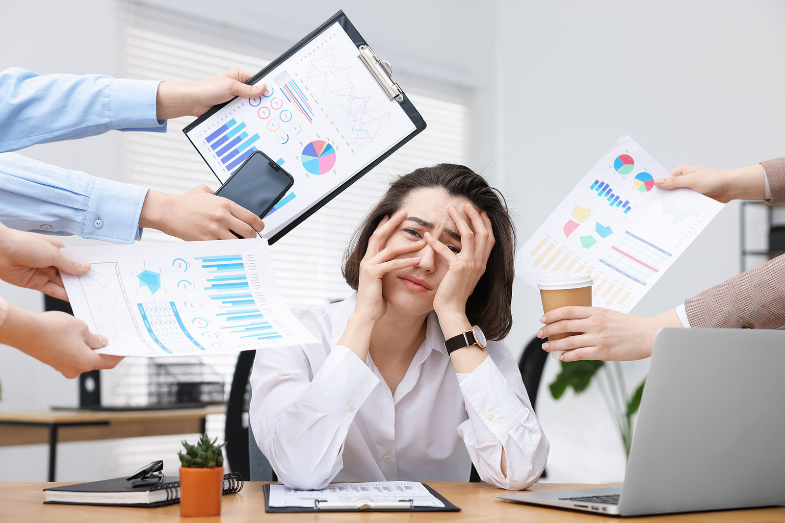 ONGOING STRESS - ANISSA BODY HACKING